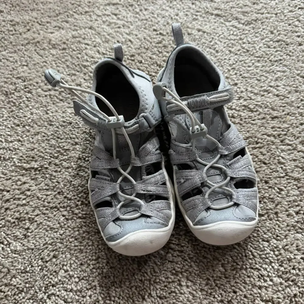 Keen Kids Moxie Adventure Hiking Sandals Little Girls Size 13 Light Gray NO TIE